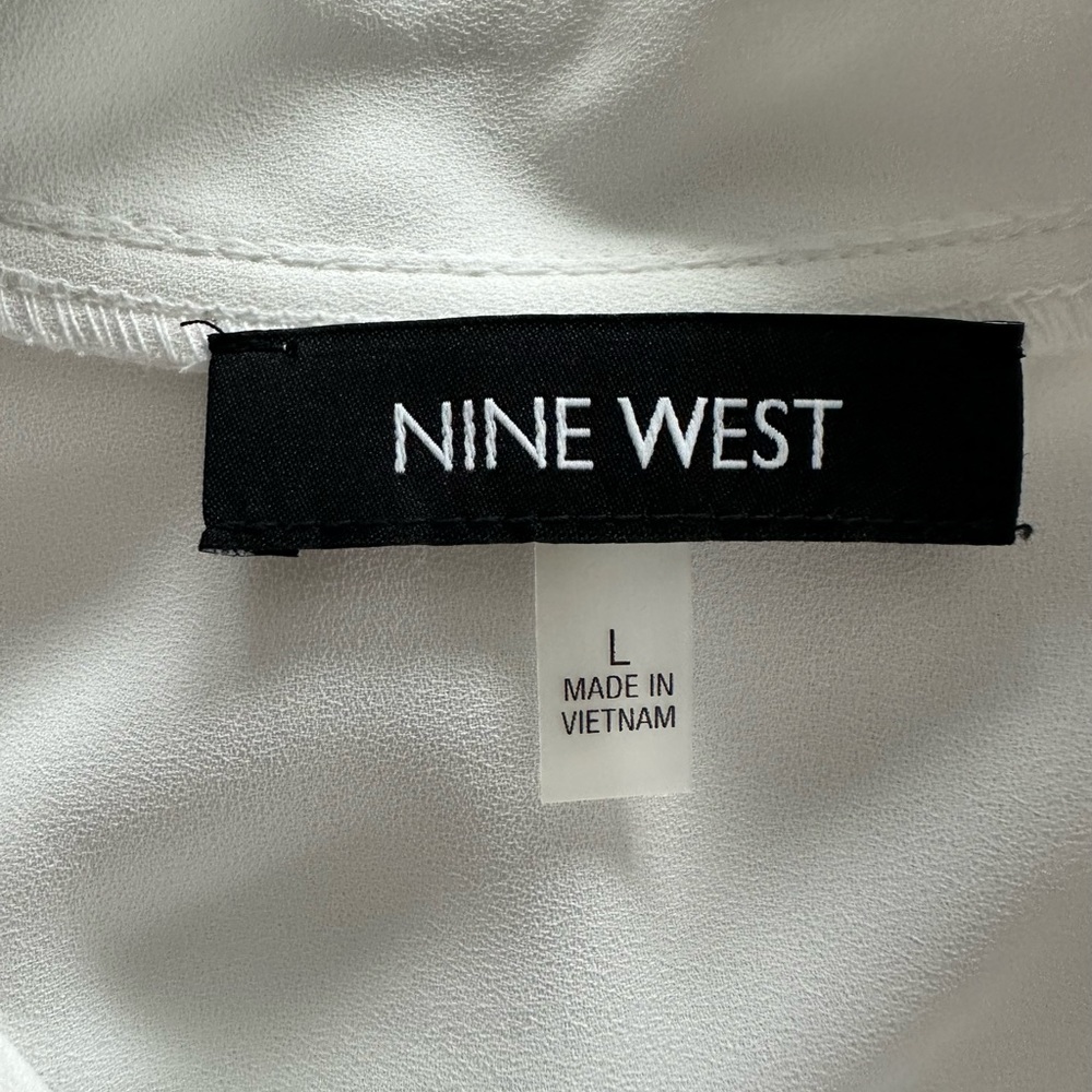 NWT Nine West off white luxurious blouse - Picture 5 of 5